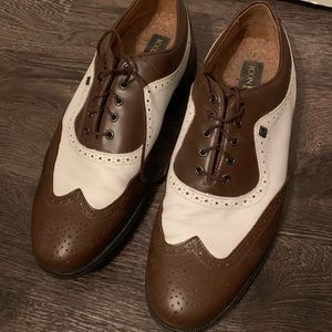 Foot joy professional golf shoes